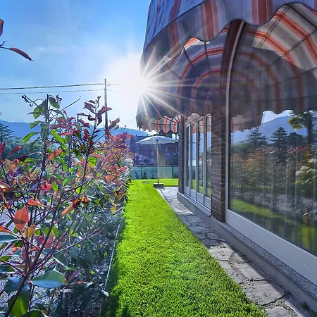 In Bianca With Pool And Air Conditioning