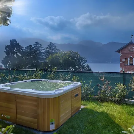 In Bianca With Pool And Air Conditioning Apartman